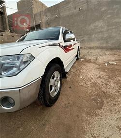 نیسان نەڤارا